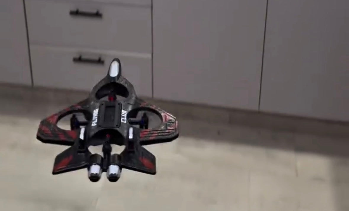 2.4GHz RC Thunder Fighter Jet Model